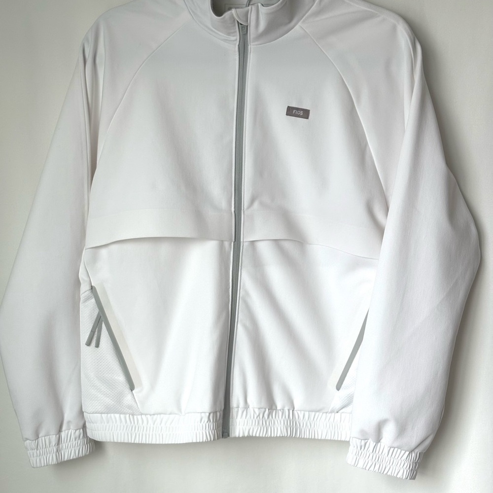 Figs White “Sydney” Scrub Jacket